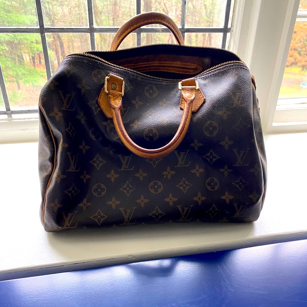 Louis Vuitton Speedy 30